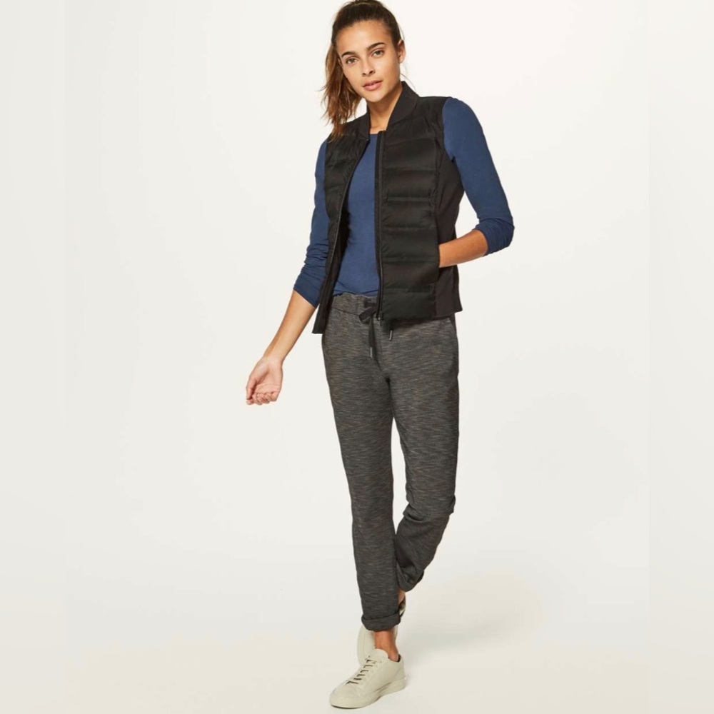 Lululemon Down & Around Vest // NEW CONDITION